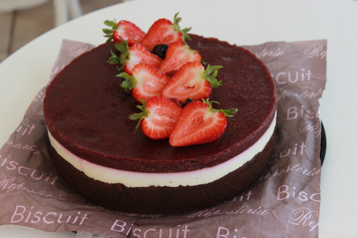 Mousse de queso y frambuesa - Biscuit Repostería